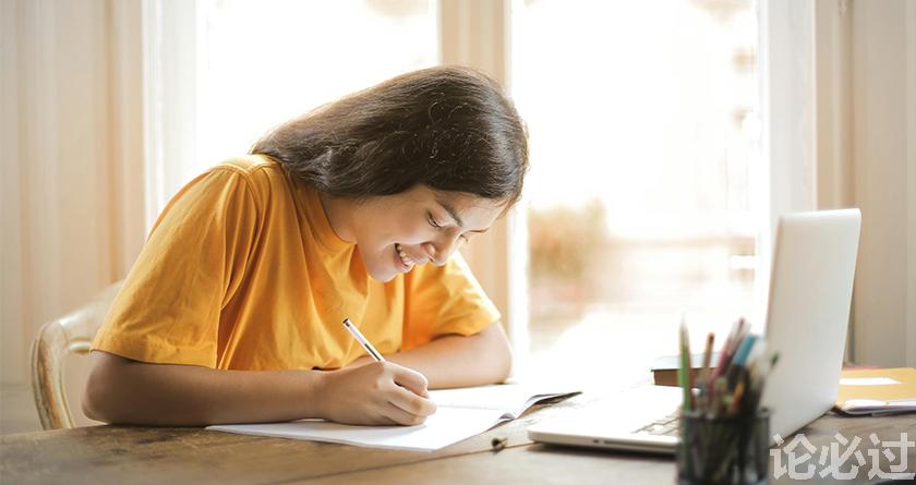 论必过降AIGC，AI降重，智能降重